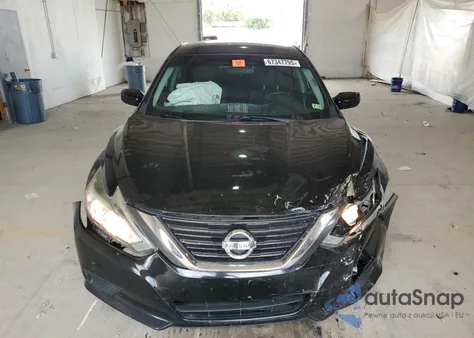 2016 Nissan Altima 2.5 из США, поврежденный, VIN 1N4AL3AP7GN386024